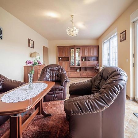 טאנה Cottage By The Meadow, Fir מראה חיצוני תמונה