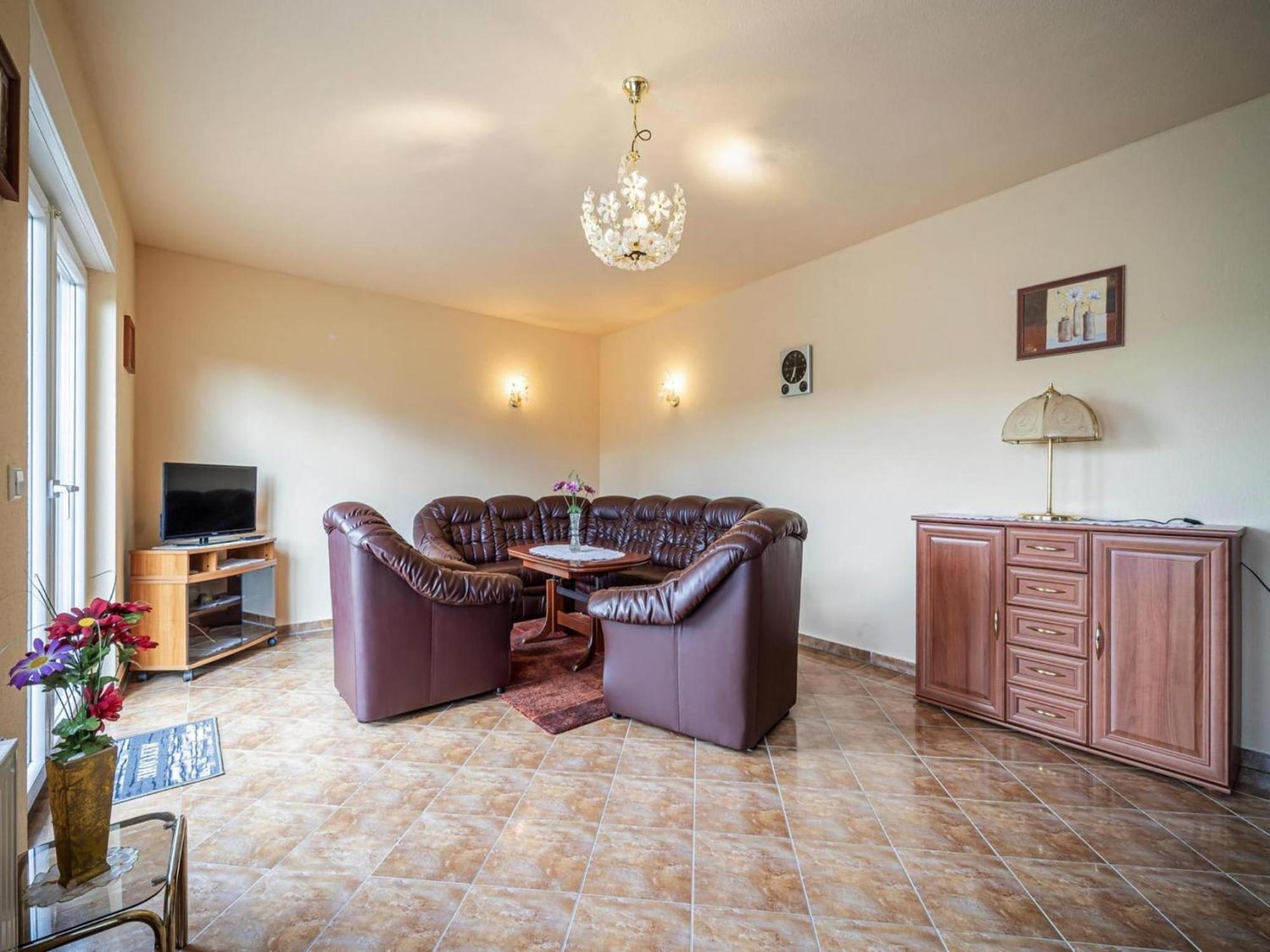 טאנה Cottage By The Meadow, Fir מראה חיצוני תמונה